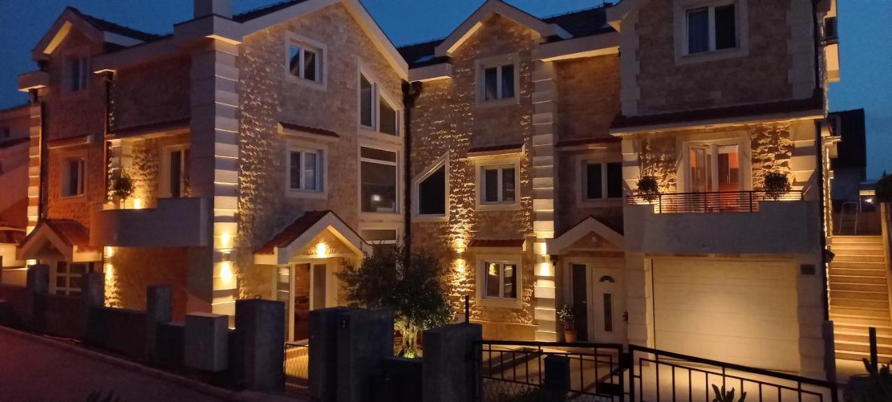 42° North Apartments Tivat Exteriér fotografie