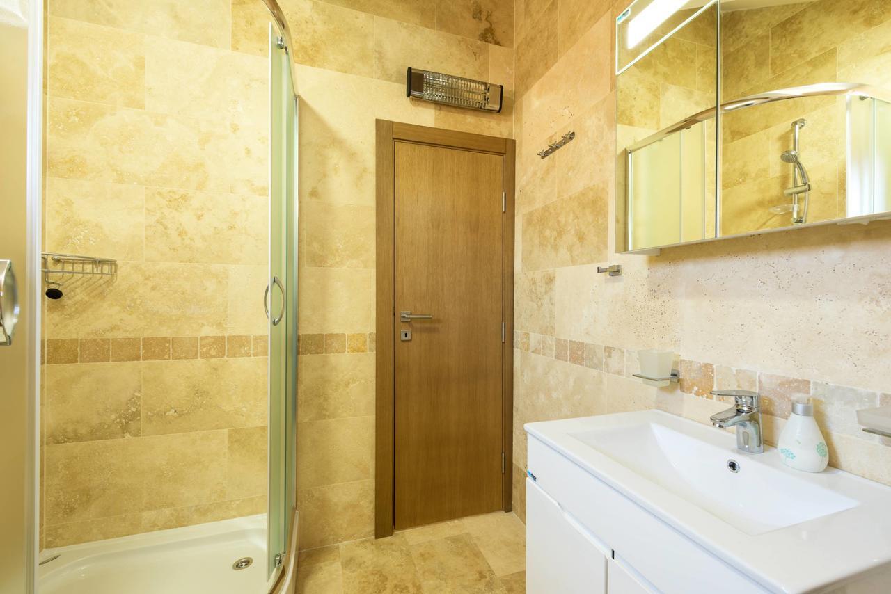 42° North Apartments Tivat Exteriér fotografie